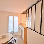 *grand T3*lumineux*vue*parking* דירה